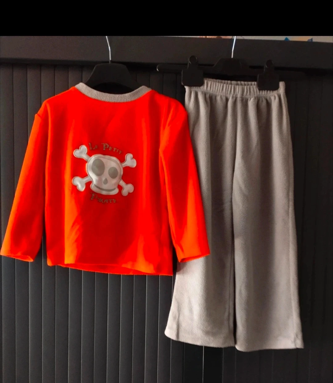 Pyjama 2 pièces taille 5 ans